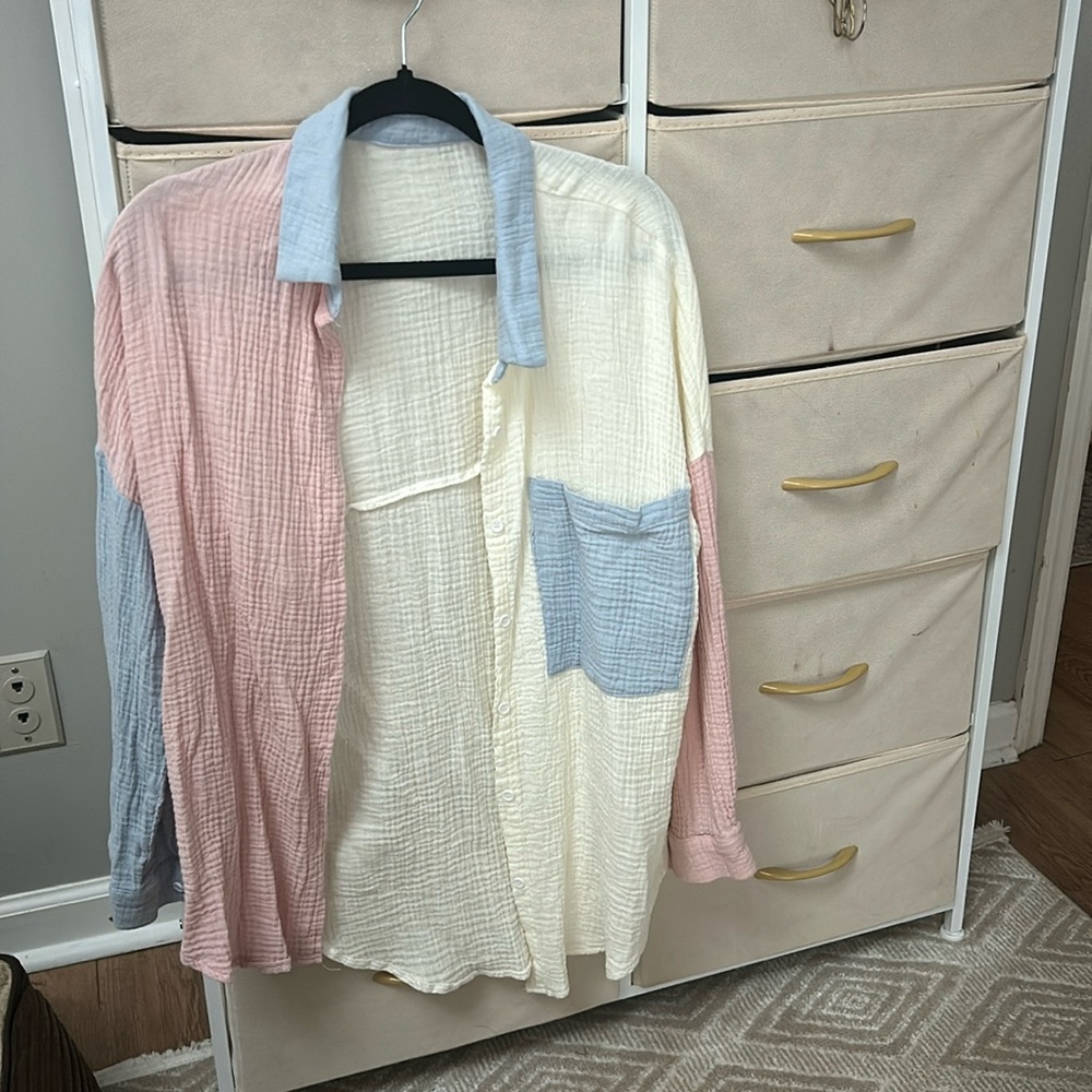 Color Block Button Down Shirt - M